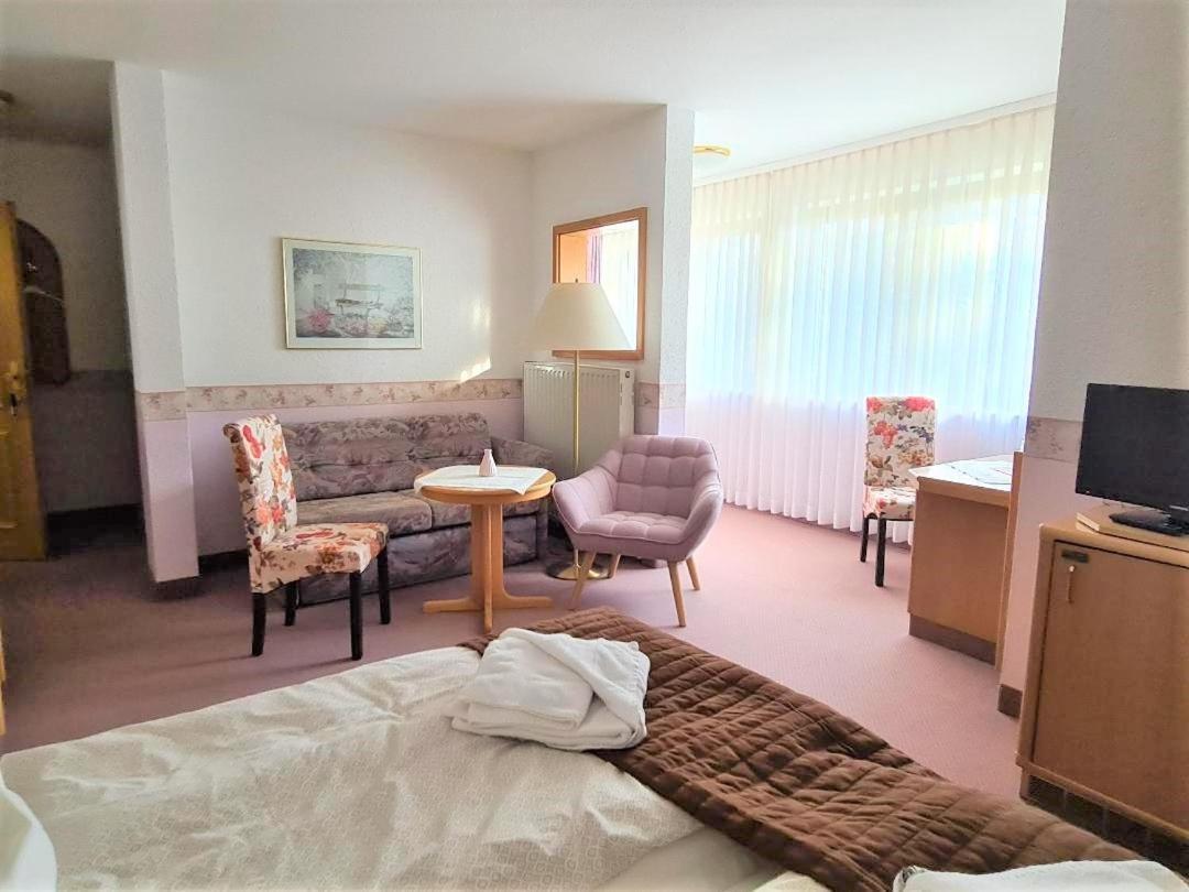 Familien-Hotel Am Traenkbachtal Frauenwald Zewnętrze zdjęcie